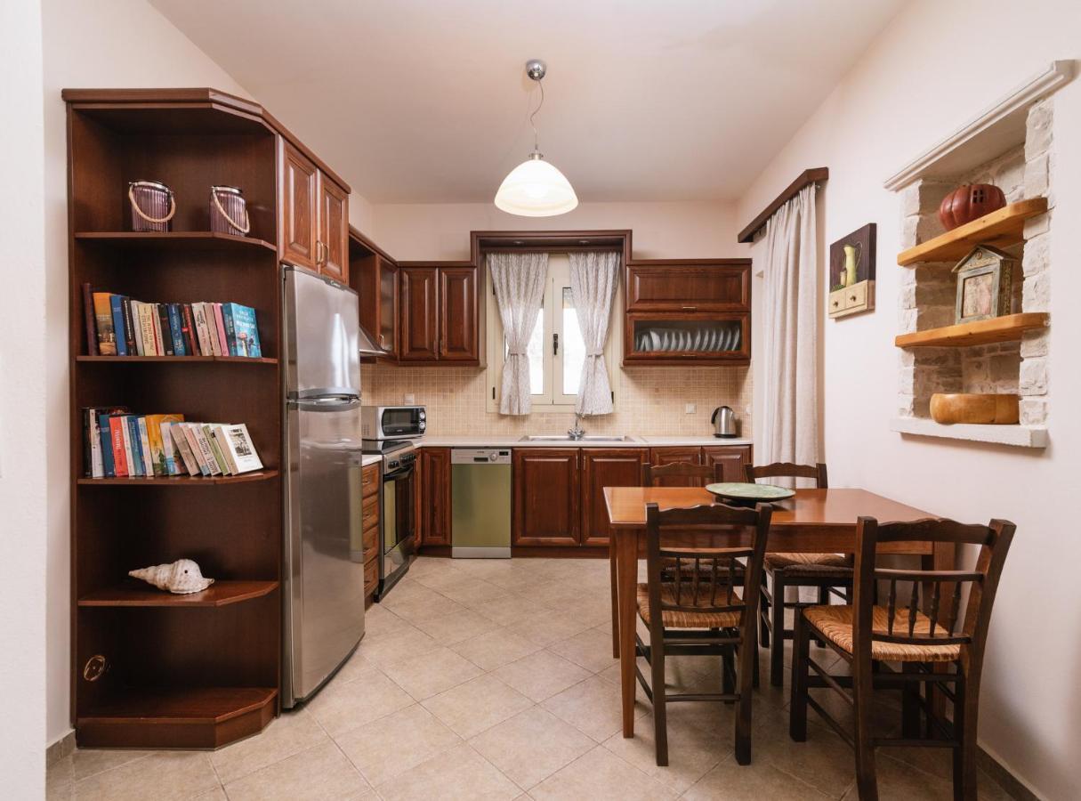 Villa Eleni Pitsidia Extérieur photo