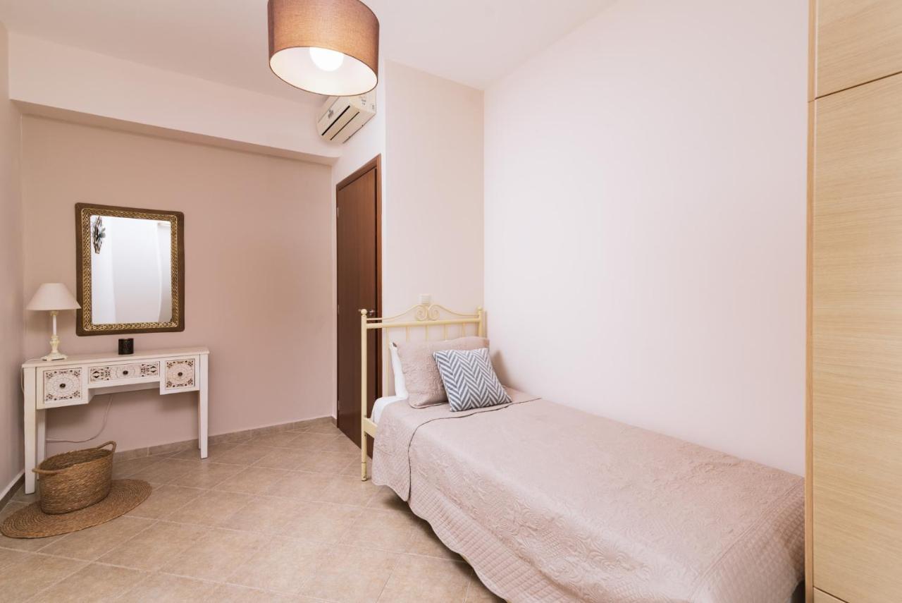 Villa Eleni Pitsidia Extérieur photo