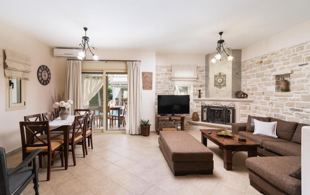 Villa Eleni Pitsidia Extérieur photo