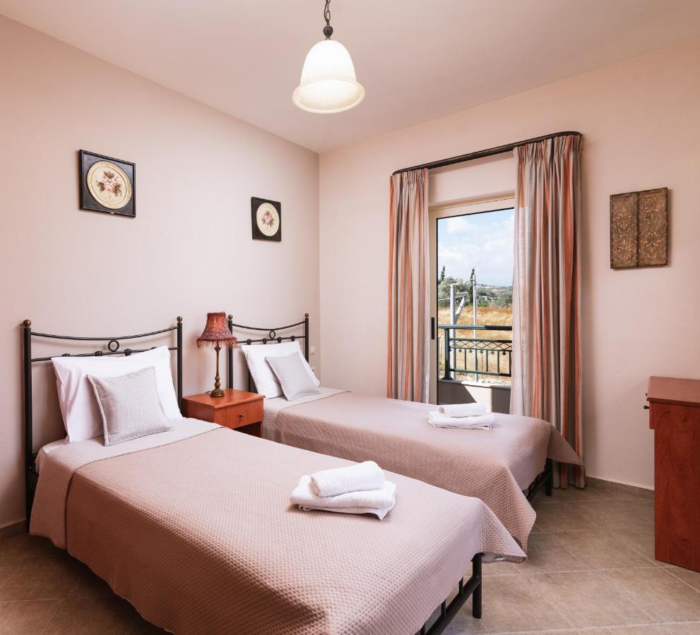 Villa Eleni Pitsidia Extérieur photo